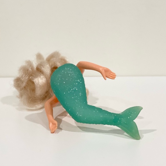 T&T Mermaid Doll Rubber 1990 90s 4” Vintage - Picture 3 of 12